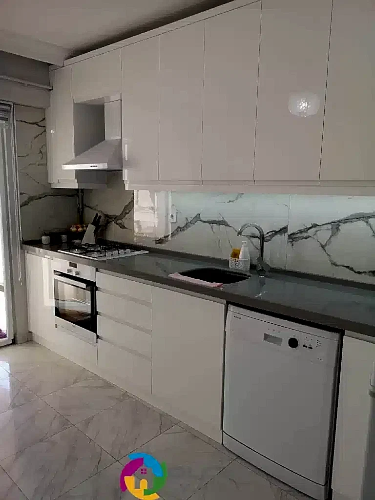 beyaz mutfak dolabi 3 2
