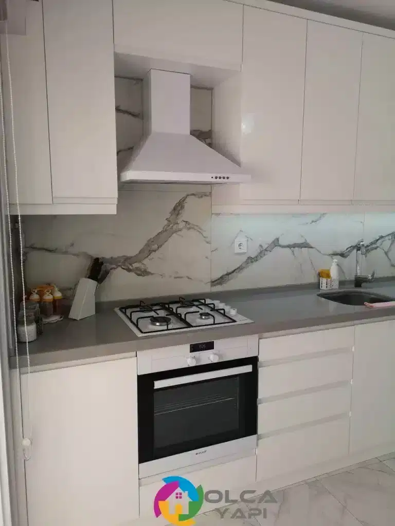 beyaz mutfak dolabi 3 3